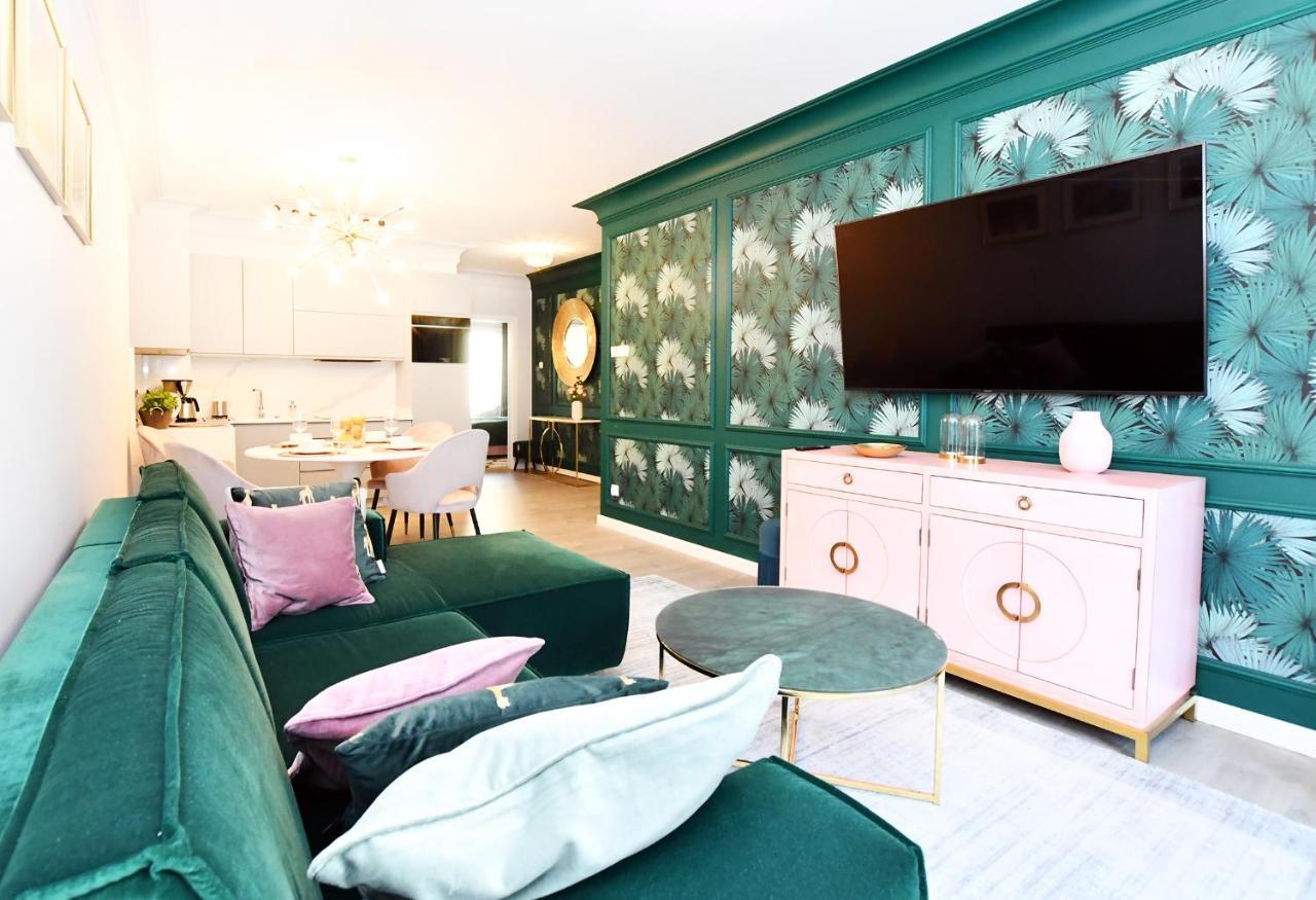 Apartamenty Navigator- Nadmorskie Tarasy Port Kołobrzeg Exteriör bild