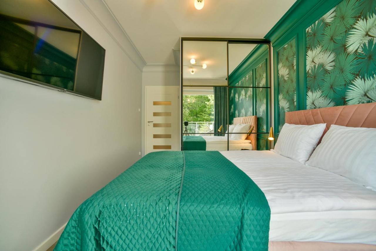 Apartamenty Navigator- Nadmorskie Tarasy Port Kołobrzeg Exteriör bild