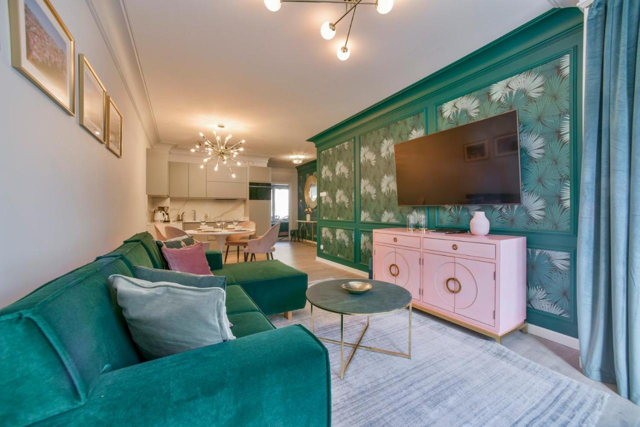 Apartamenty Navigator- Nadmorskie Tarasy Port Kołobrzeg Exteriör bild