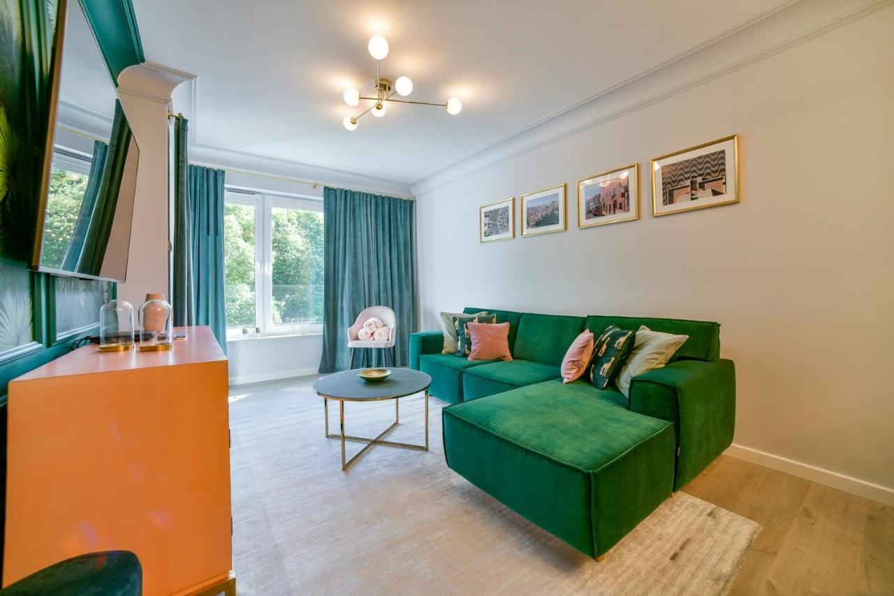 Apartamenty Navigator- Nadmorskie Tarasy Port Kołobrzeg Exteriör bild