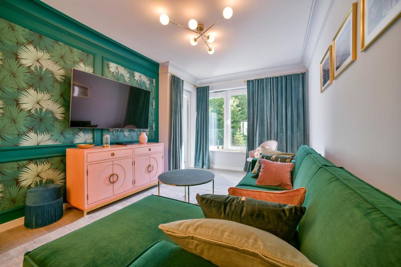 Apartamenty Navigator- Nadmorskie Tarasy Port Kołobrzeg Exteriör bild