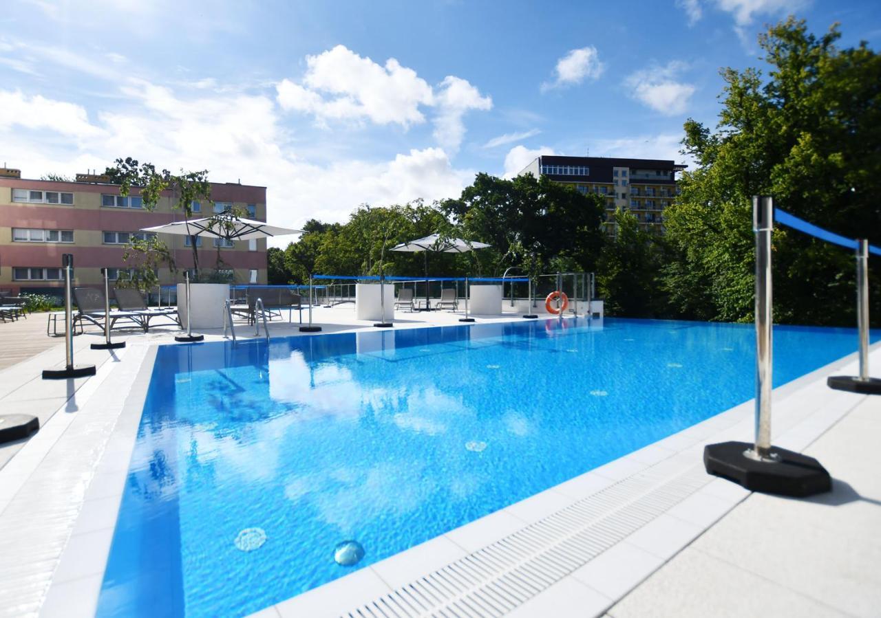 Apartamenty Navigator- Nadmorskie Tarasy Port Kołobrzeg Exteriör bild